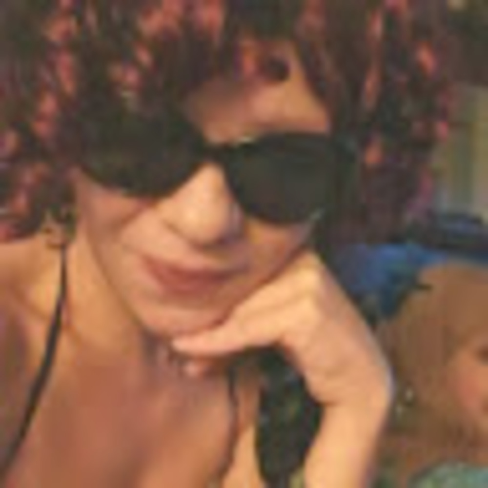 Meet your Posher, Holly